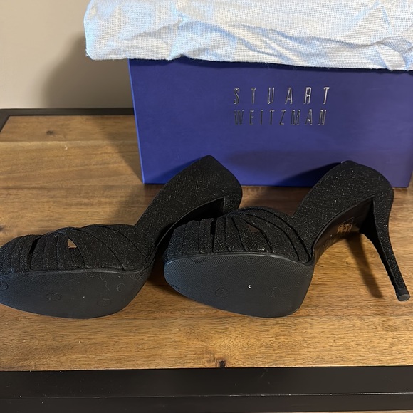 Like new Stuart Weitzman perfect party heel - Picture 2 of 6